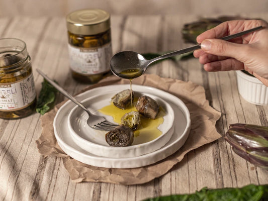 Rustic artichokes in oil